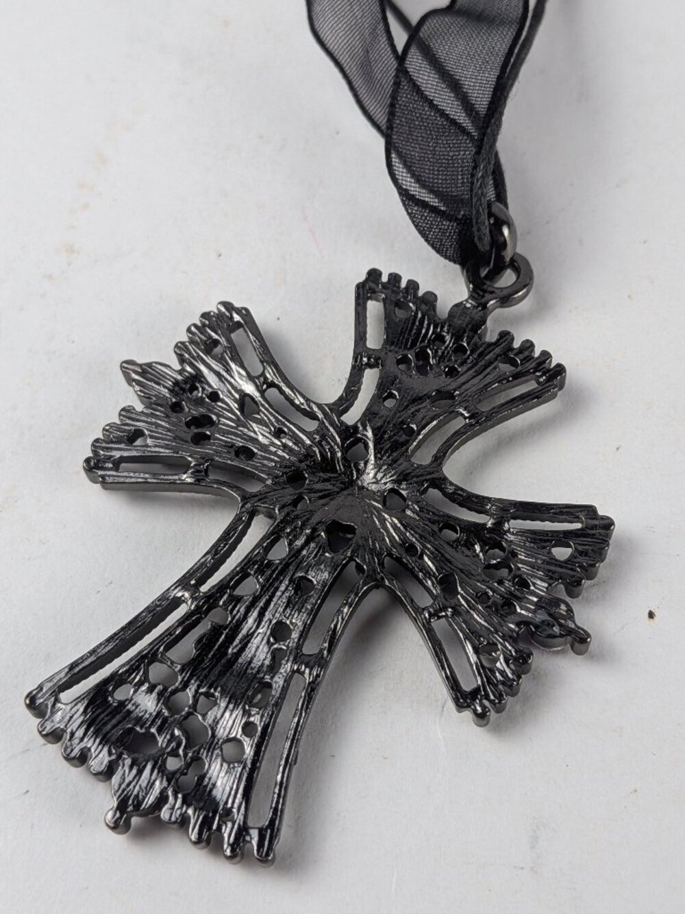 Purple/Black Rhinestone Cross Ribbon Necklace - Picture 4 of 5